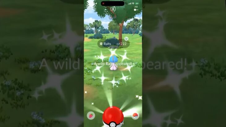 ✨I Found THIS SHINY POKEMON While Reading CHAT in Pokemon Go!✨ #shorts #pokemon